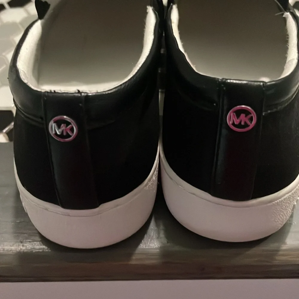 Michael Michael Kors Women's Leo Slip On Sneaker Beaded 8.5